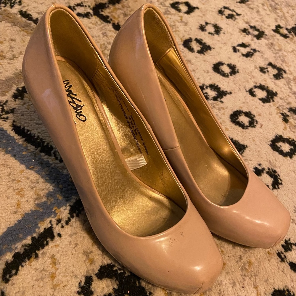 Neutral heels - Picture 4 of 6